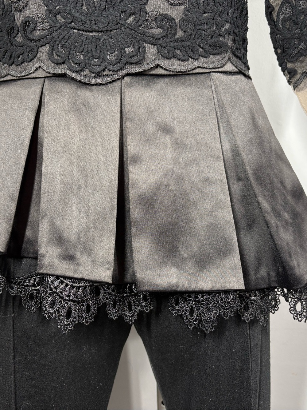 Black Lace Illusion Peplum Blouse - Picture 3 of 14